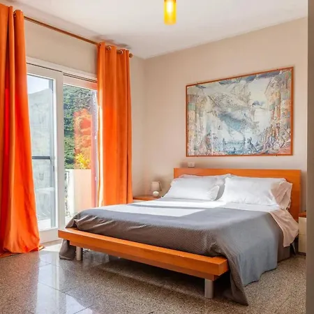 With Terrace Overlooking The Sea *